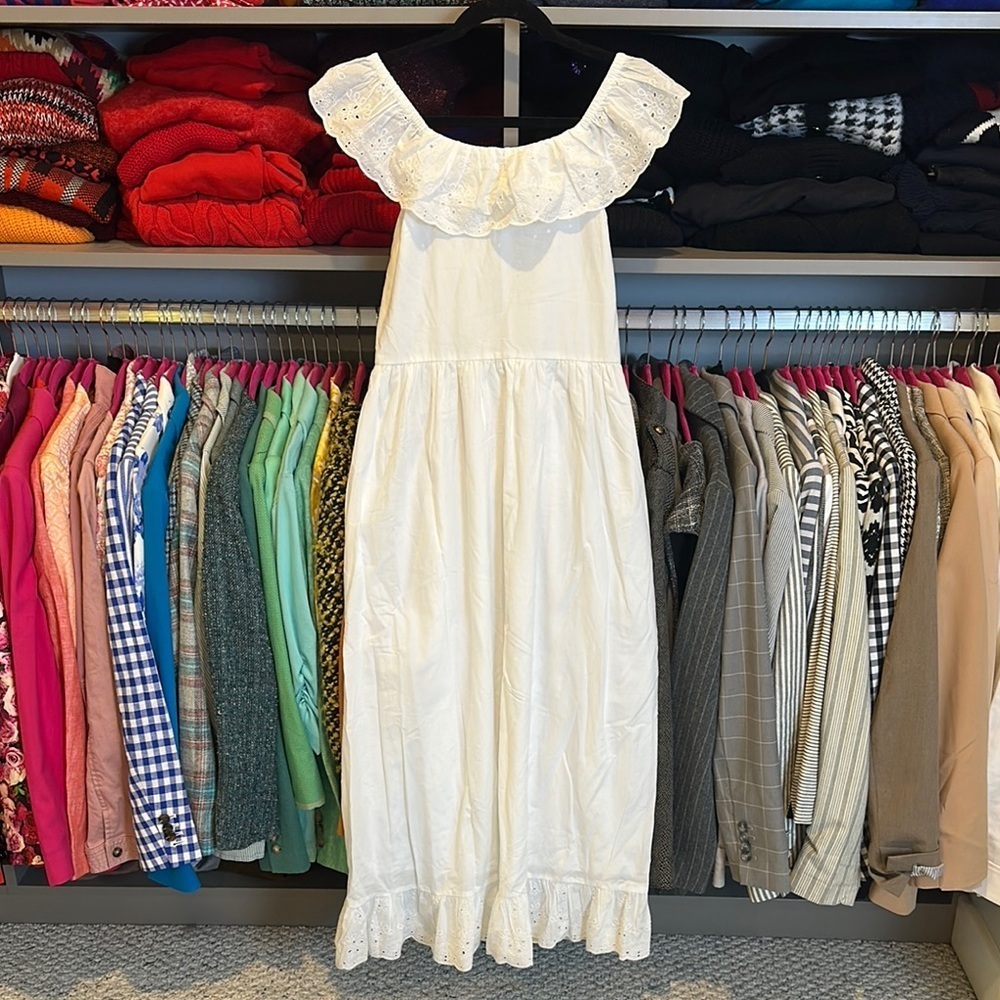 Maurices white lined smocked eyelet sleeveless scoop neck midi dress size XS
